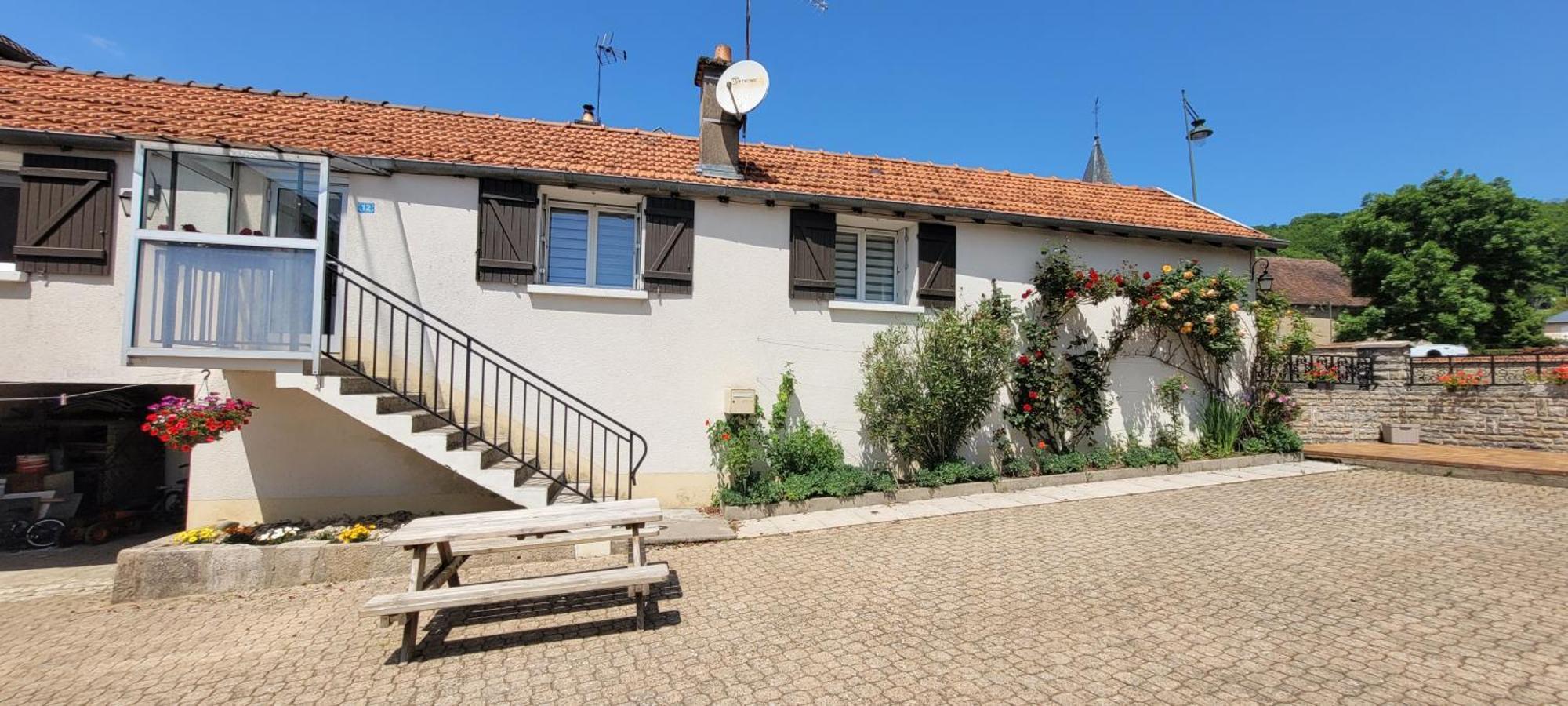 La Maison De L'Abeille De Percey Longeau-Percey Extérieur photo